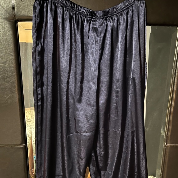 Vintage VS Sleep Set - Picture 11 of 13